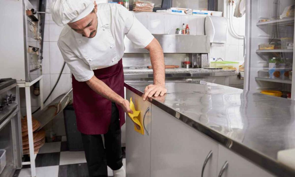 Commercial-Restaurant-Cleaning-Service-in-Bangladesh